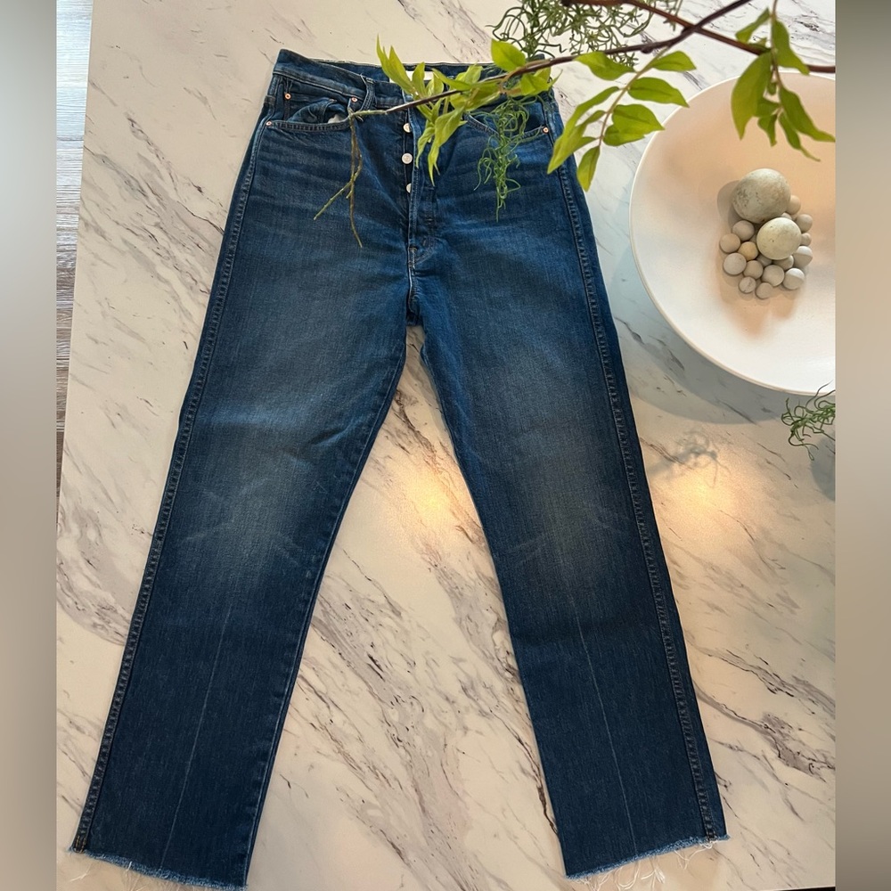 MOTHER tippy top tricky flood fray superior size 30 jeans cropped